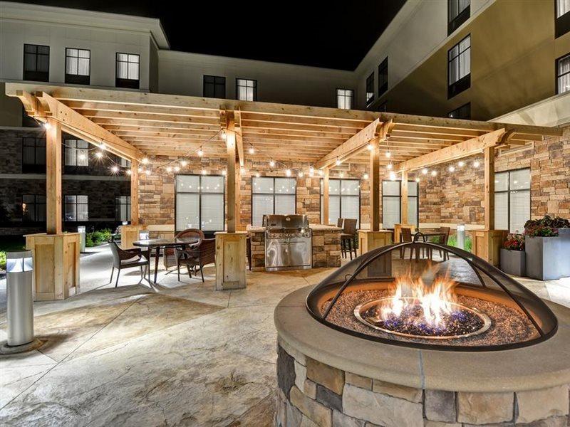 Homewood Suites By Hilton Poughkeepsie Buitenkant foto
