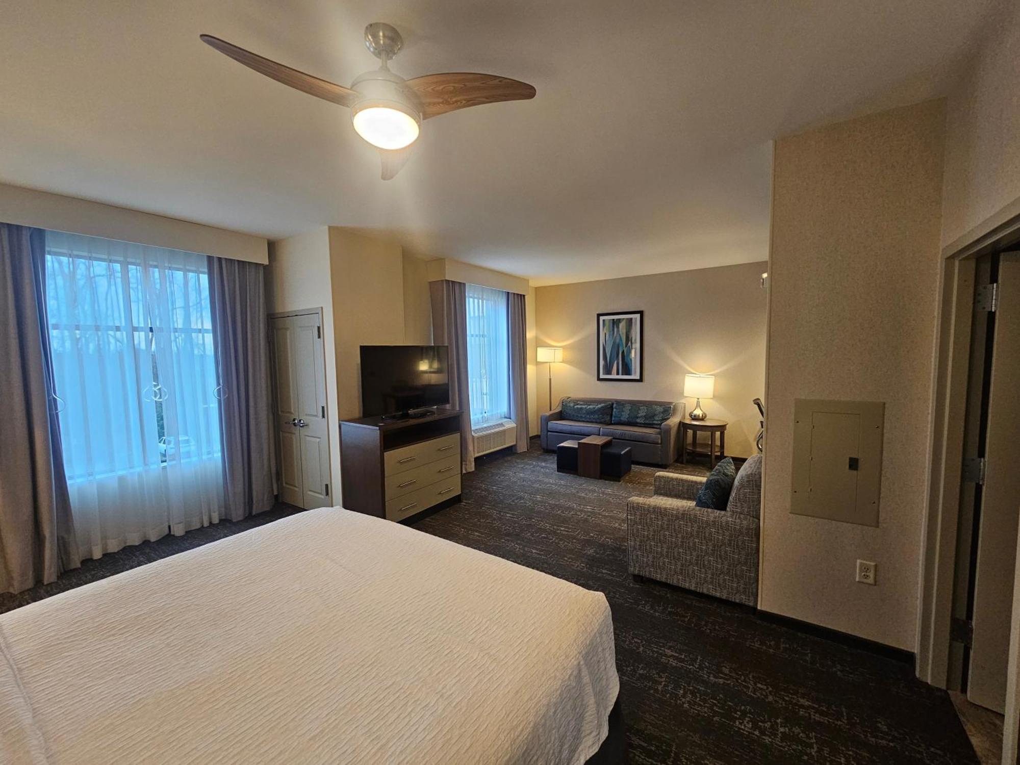 Homewood Suites By Hilton Poughkeepsie Buitenkant foto