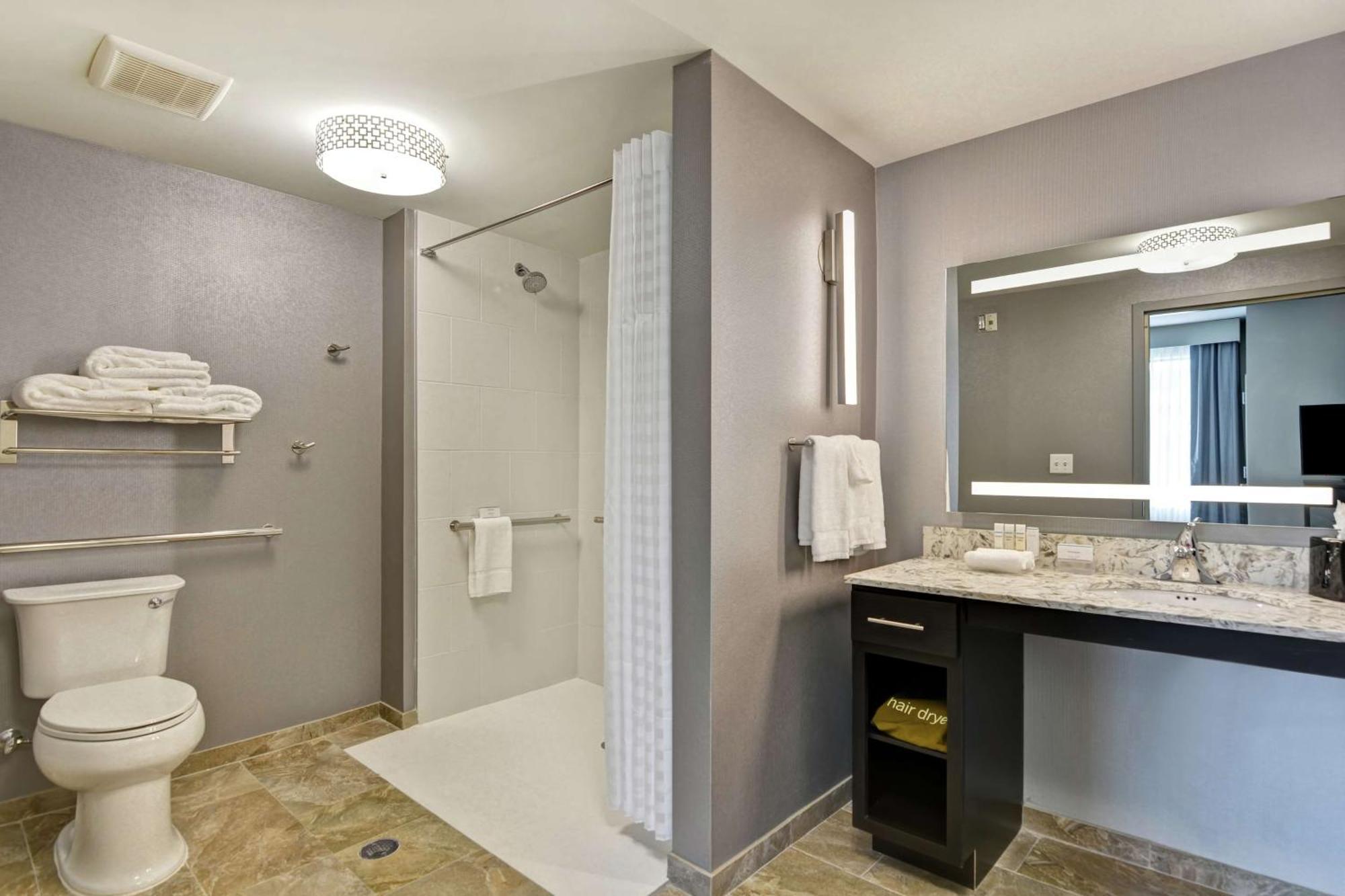 Homewood Suites By Hilton Poughkeepsie Buitenkant foto